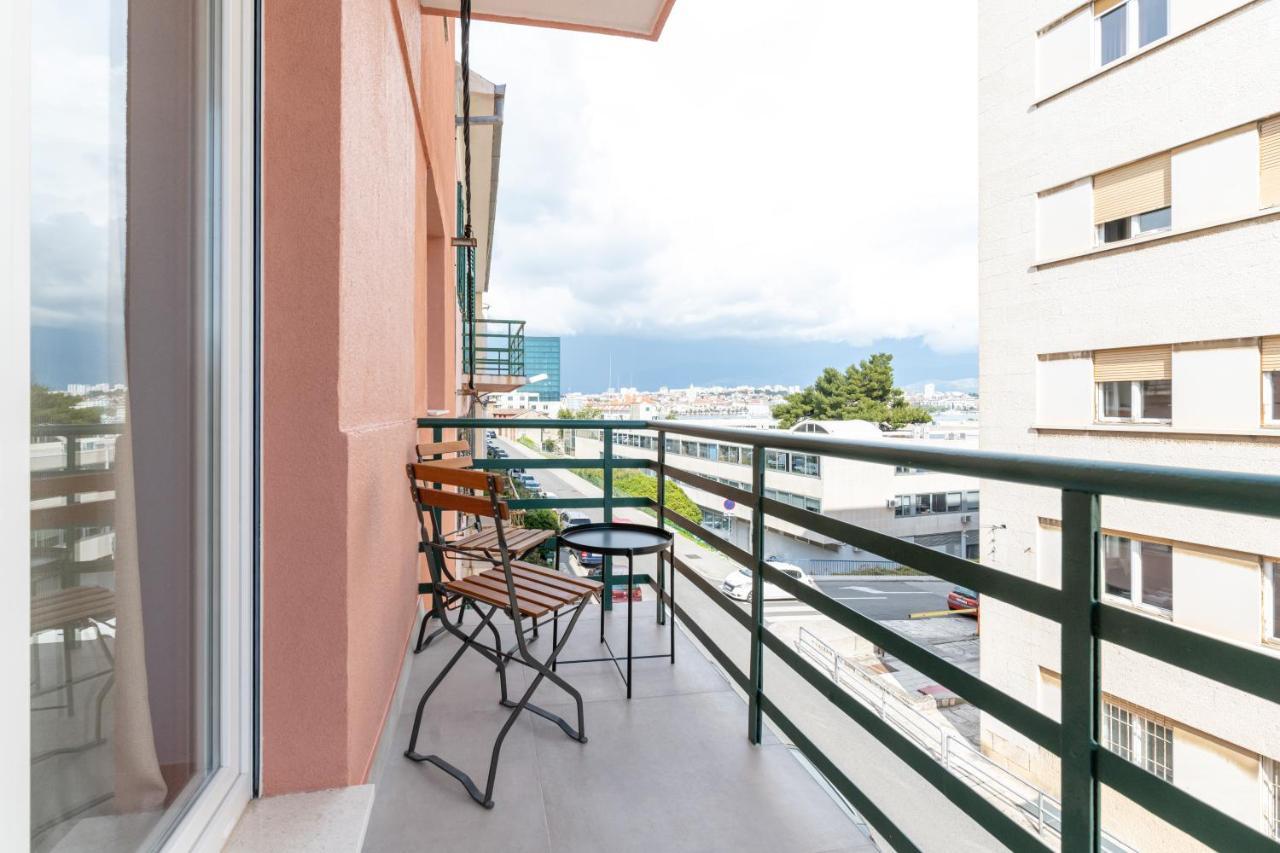 West Coast Deluxe Rooms Split Exterior photo